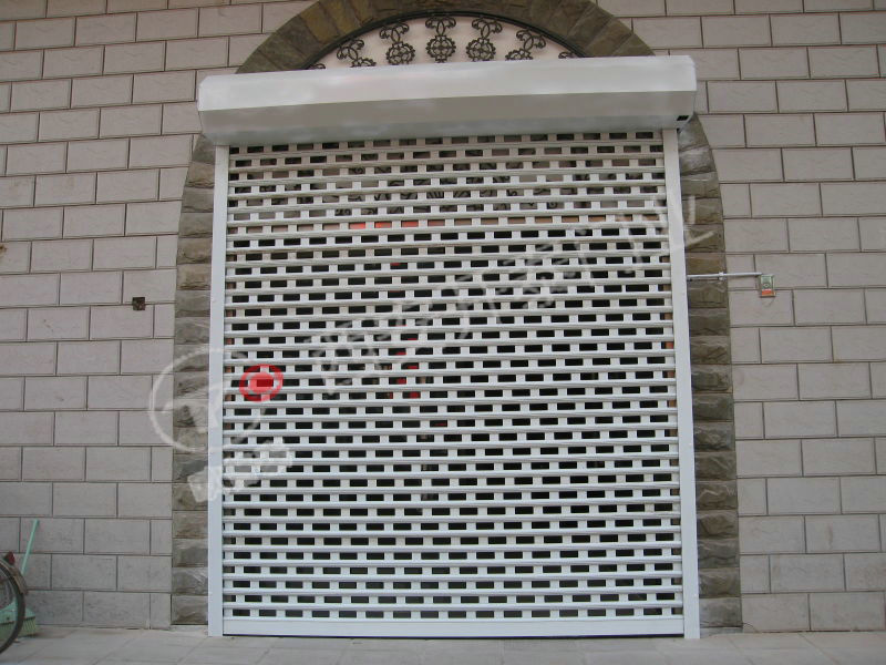 þ